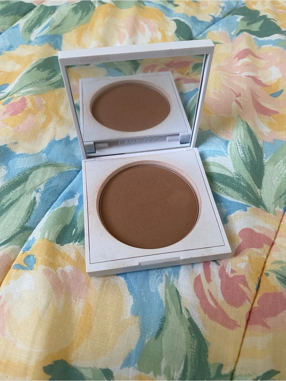 Lawless Bronzer - golden hour